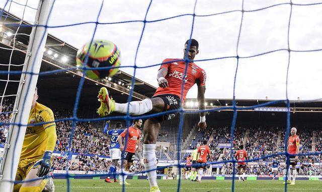 开云体育平台APP-包含南特主场大胜，实力浮出水面的词条