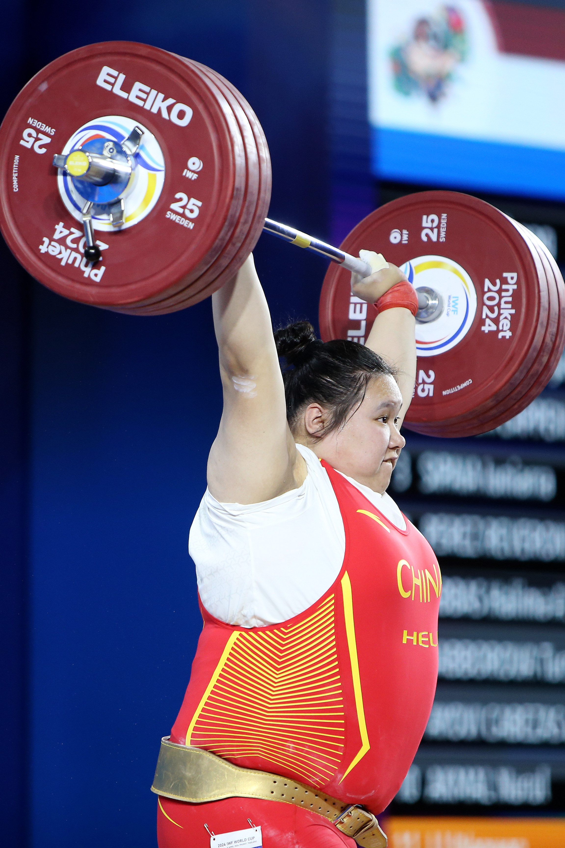 举重比赛中,希腊选手创下新纪录的简单介绍 举重比赛中,希腊选手创下新纪录的简单介绍