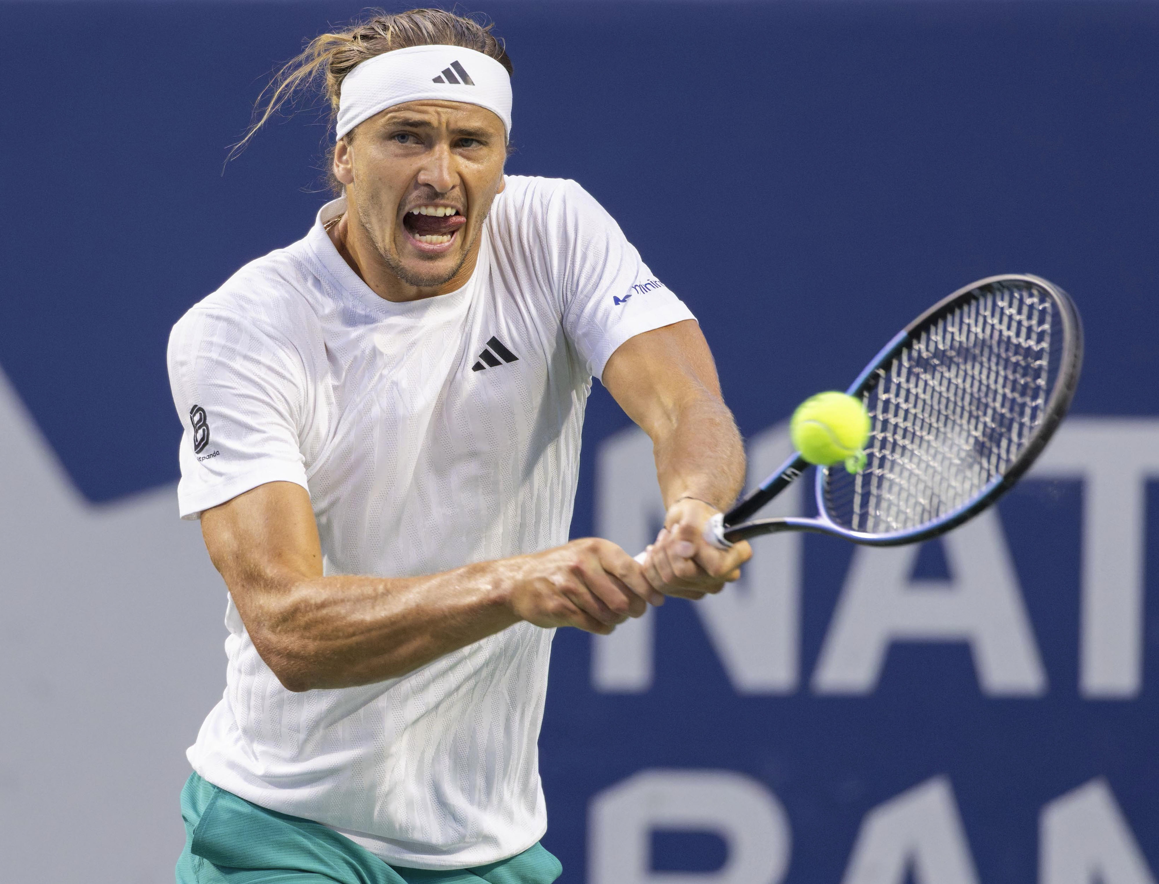 德国网球队逆转西班牙网球队，兹维列夫关键制胜的简单介绍