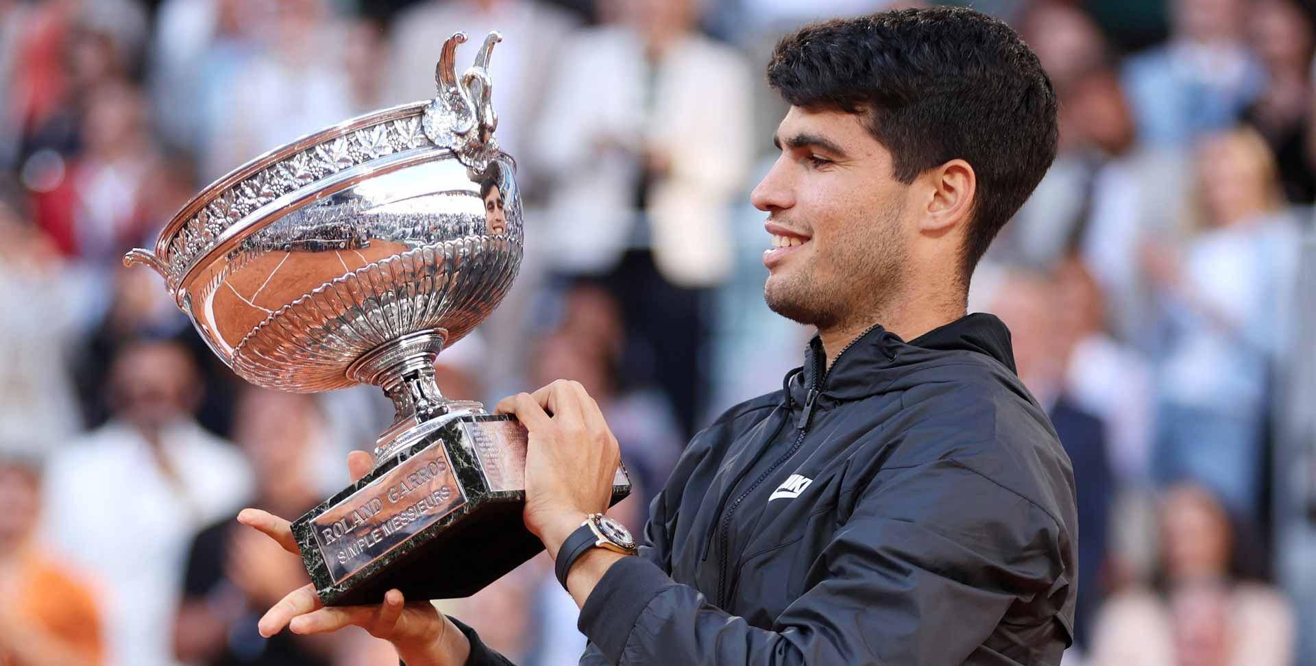 世界网球队翻盘日本网球队，阿尔卡拉斯完成帽子戏法的简单介绍