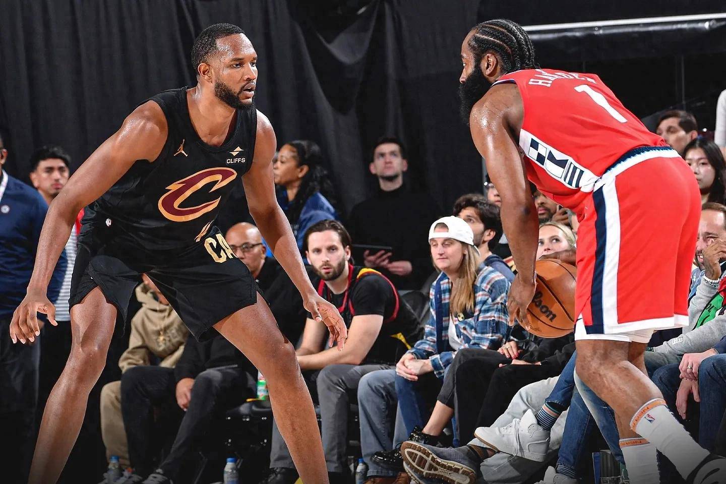 开云平台-快船完胜浙江队，武切维奇点燃赛场的简单介绍