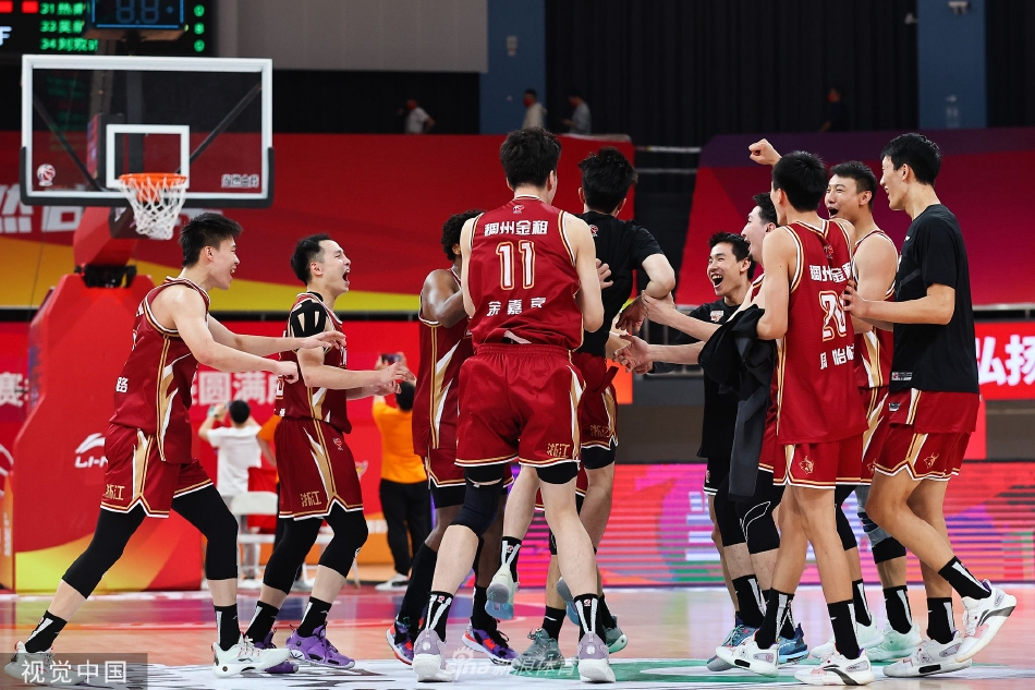 开云平台-浙江队绝杀四川队，易建联统治全场