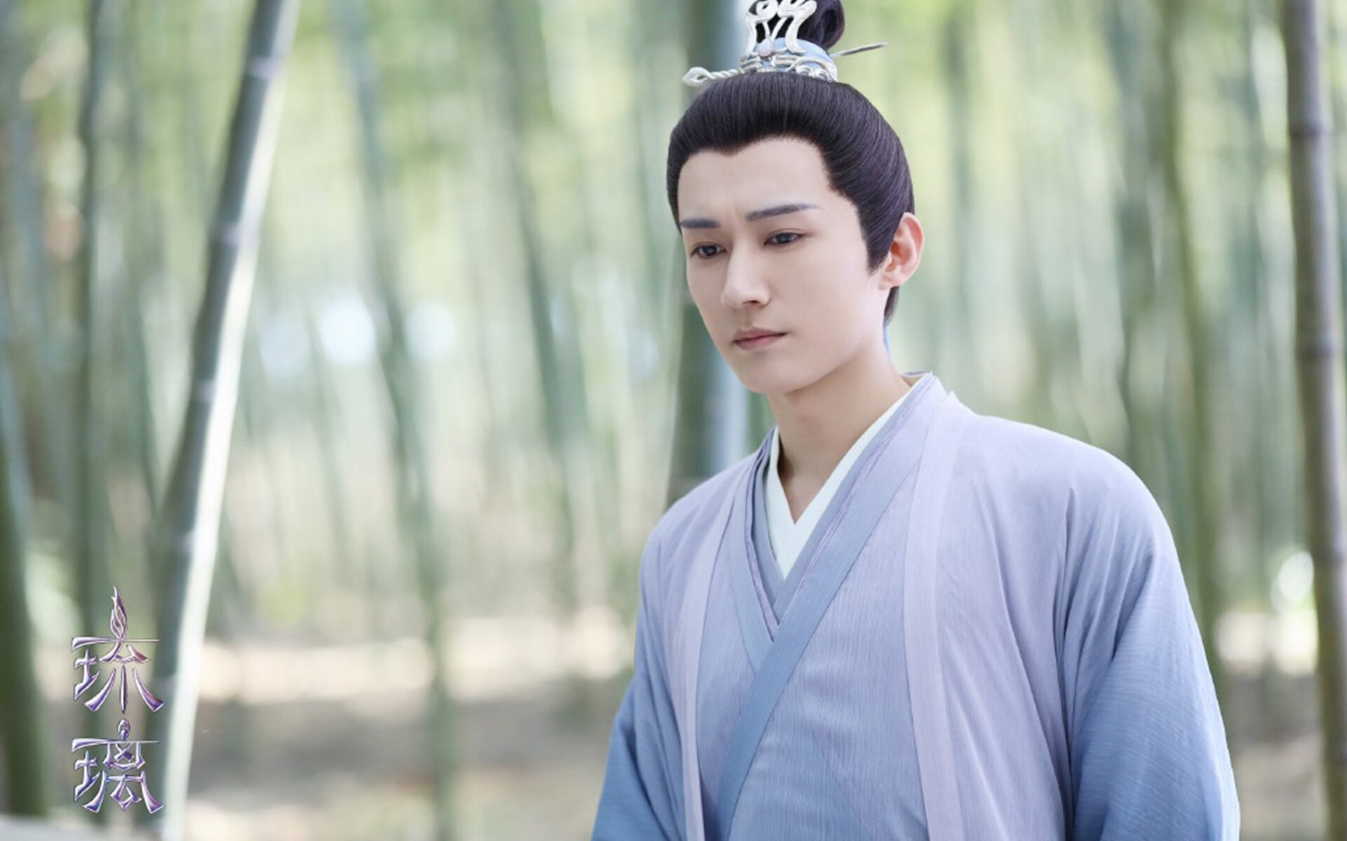 塞维利亚的铁壁封锁与阿拉巴的德甲主宰,足球战术与个人英雄主义的交响